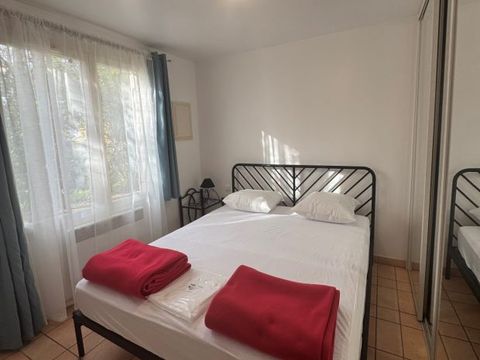 Appartement 4 personnes - 2 pièces - 40m² - 1 chambre - Douche - TV - Jacuzzi