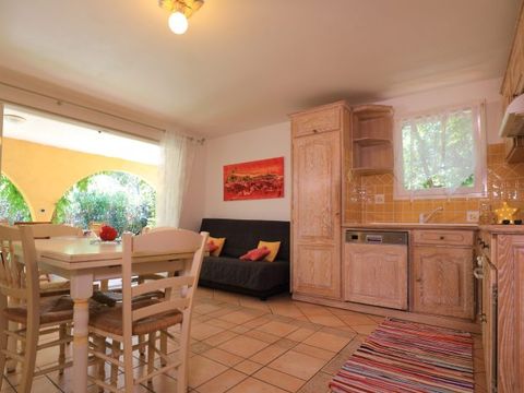 Appartement 4 personnes - 2 pièces - 40m² - 1 chambre - Douche - TV - Jacuzzi