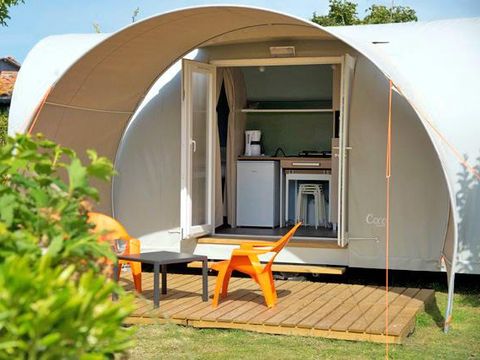 HÉBERGEMENT INSOLITE 4 personnes - Coco Tente J