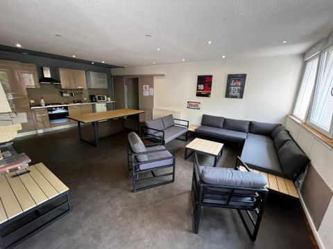 GÎTE 17 personnes - Parc du château