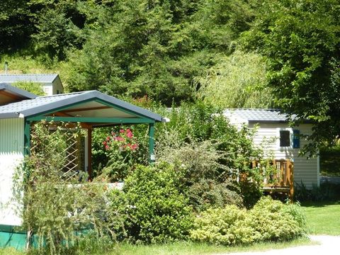 CHALET 4 personnes - H.L.L. Moréa 5 places n°16 et 17