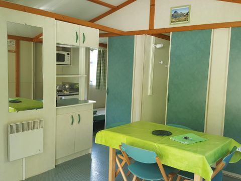 CHALET 4 personnes - H.L.L. Moréa 5 places n°16 et 17