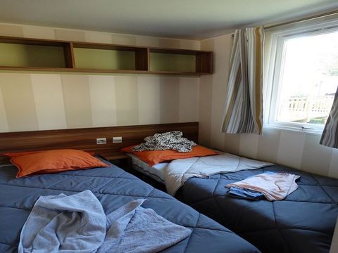 MOBILHOME 12 personnes - 6 chambres platine tribu (super cordelia)