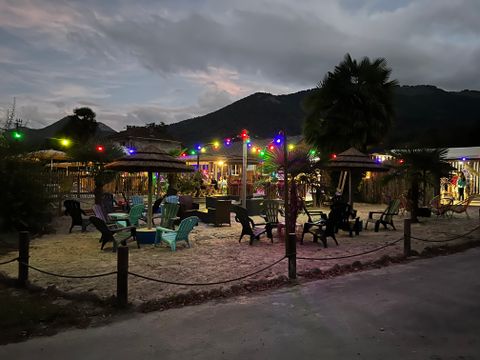 Camping Paradis Ombre des Tilleuls - Camping Hautes-Pyrénées - Image N°17