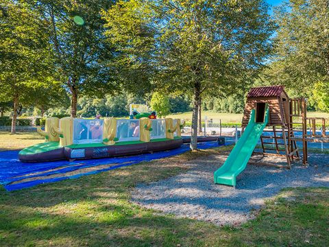 Camping A l'Ombre des Tilleuls - Camping Hautes-Pyrénées - Image N°2