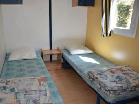 MOBILHOME 4 personnes - 3 Pièces 4 Personnes Sans Sanitaires