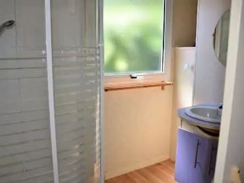 CHALET 6 personnes - Grand Confort 4 Pièces 6 Personnes Climatisé + TV