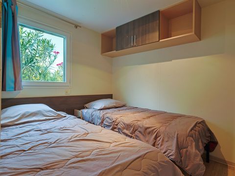 Mobilhome 4 personnes - COSY 4 CLIMATISE : 2 Chambres