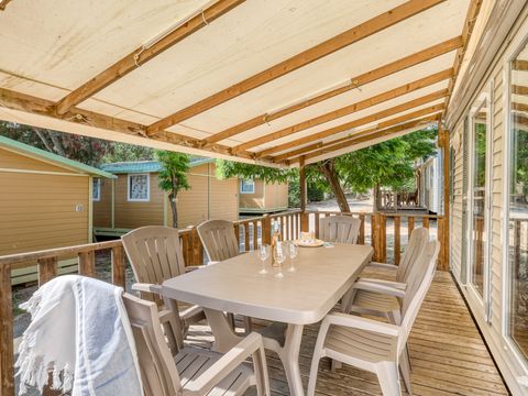 MOBILHOME 8 personnes - LE BAOU
