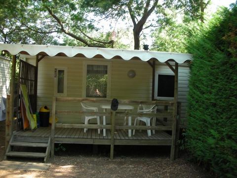 MOBILHOME 4 personnes - LE LAVANDOU