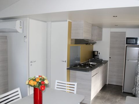 Mobilhome 6 personnes - Mobil-home Les Calanques avec terrasse couverte
