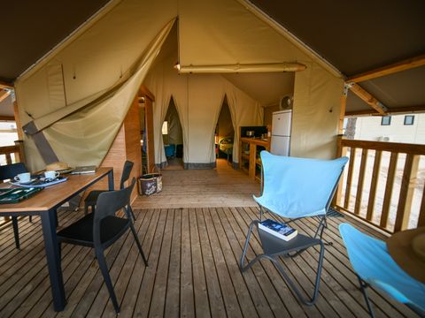 LODGE 4 personnes - 2 chambres