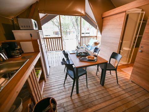 LODGE 4 personnes - 2 chambres