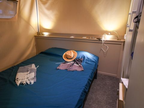 TENTE TOILE ET BOIS 4 personnes - LODGE MAASAI