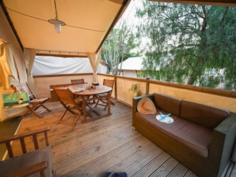 TENTE TOILE ET BOIS 4 personnes - LODGE MAASAI