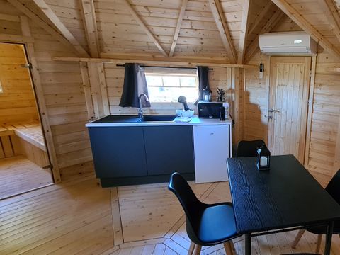 HÉBERGEMENT INSOLITE 2 personnes - Kota, bain Nordique & Sauna + cadeau de bienvenue