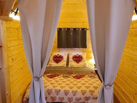 HÉBERGEMENT INSOLITE 2 personnes - Kota, bain Nordique & Sauna + cadeau de bienvenue