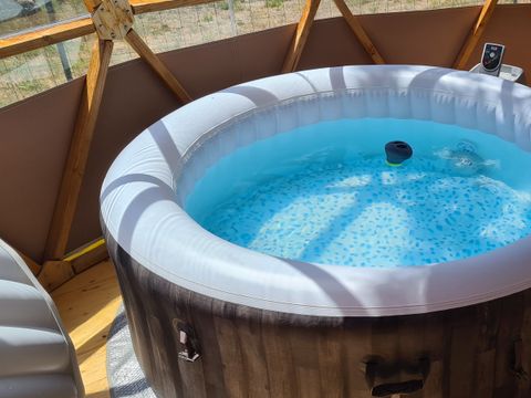 HÉBERGEMENT INSOLITE 2 personnes - Wigwam & SPA +  cadeau de bienvenue