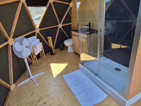 Hébergement 2 personnes - Wigwam & SPA + cadeau de bienvenue