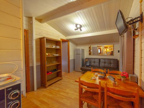 CHALET 7 personnes - CH2 TRADITION 32 m²
