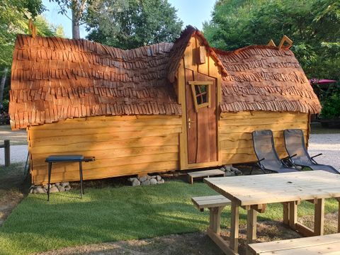 HÉBERGEMENT INSOLITE 4 personnes - Mini Cabane Magique Insolite Premium