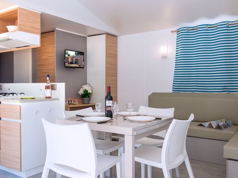 CHALET 6 personnes - DE LUXE 3 CHAMBRES