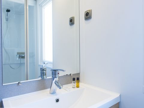 CHALET 4 personnes - DE LUXE 2 CHAMBRES