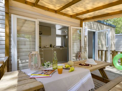 MOBILHOME 5 personnes - COTTAGE 4/5p 2ch clim ***