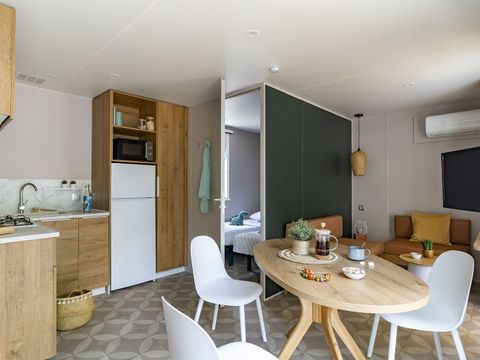 MOBILHOME 4 personnes - COTTAGE 4p 2ch clim ****