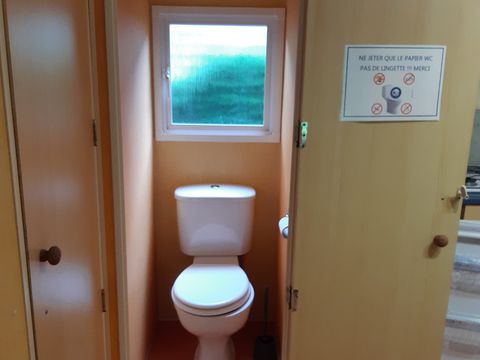 MOBILHOME 4 personnes - 24m2, 2 chambres ( n°24 et n°27) terrasse intégrée