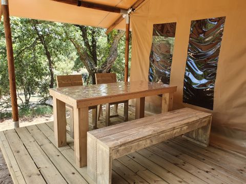 Tente en toile et en bois 5 personnes - Eco-Lodge - SAVANE