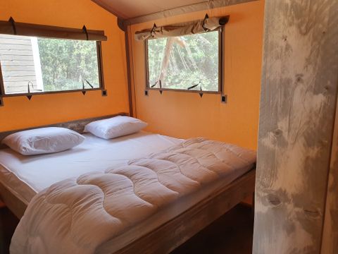 Tente en toile et en bois 4 personnes - Eco-Lodge - WOODY - 2 chambres
