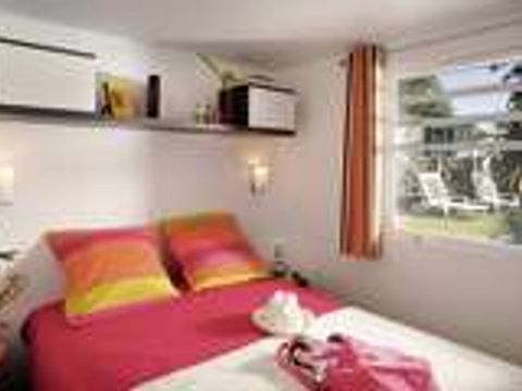 MOBILHOME 4 personnes - Mobil-home Standard 22m² - 2 chambres + TV 4 pers