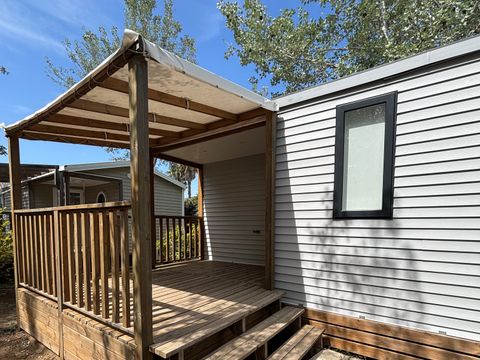 MOBILHOME 4 personnes -  Mobil-home Confort 24m² - 2 chambres - TV + climatisé 4 pers
