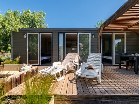 MOBILHOME 4 personnes - Mobil home Premium Plus 32m²-2 chambres - 2SDB+TV+Clim+Draps+Serviettes+Lits faits+Ménage final incl 4 pers