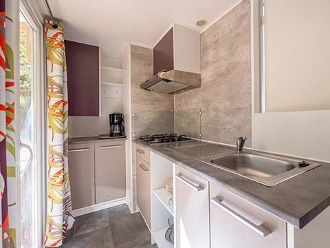 Mobilhome 6 personnes - Mobil-home | Comfort | 2 Ch. | 4/6 Pers. | Terrasse Simple | 1 SDB | Clim.