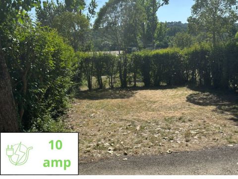 Emplacement - Emplacement Confort 10 amp ( tente, caravane ou camping-car / 1 voiture)