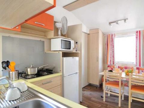 MOBILHOME 4 personnes - Comfort | 2 Ch. | 4 Pers. | Terrasse simple | Clim.