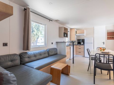 MOBILHOME 6 personnes - Mobil-home | Premium | 3 Ch. | 6 Pers. | Terrasse surélevée | 2 SDB | Clim. | TV