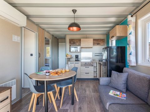 CHALET 5 personnes - Chalet | Comfort | 2 Ch. | 5 Pers. | Terrasse surélevée | Clim. | TV