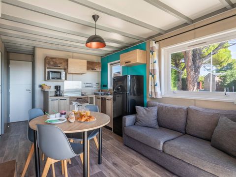 CHALET 5 personnes - Chalet | Comfort | 2 Ch. | 5 Pers. | Terrasse surélevée | Clim. | TV