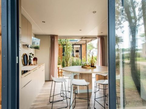 MOBILHOME 6 personnes - Lodge Luxe 2 à 6 pers. clim. Plancha