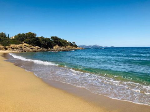 Camping au Paradis des Campeurs - Camping Var - Image N°2