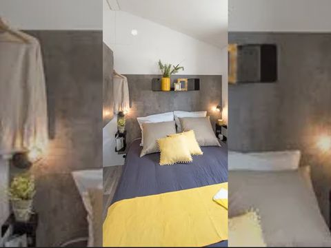 MOBILHOME 2 personnes - Confort 20m² - 1 chambre + terrasse intégrée