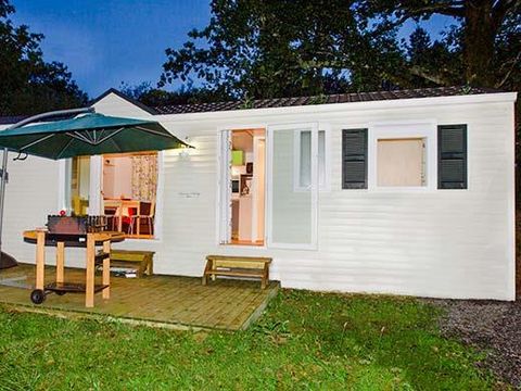 MOBILHOME 6 personnes - Confort 38m² - 3 chambres + 2 salles de bain + TV + terrasse