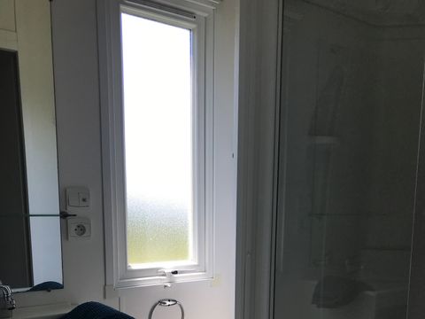 MOBILHOME 6 personnes - M5 M8  Malaga 2012 - terrasse d'angle couverte