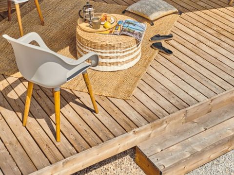 Tente en toile et en bois 4 personnes - Lodge Safari (Photos non contractuelles : en cours d'installation)