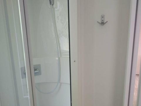 MOBILHOME 6 personnes - Luxe 3 Chambres / 2 salle de bains