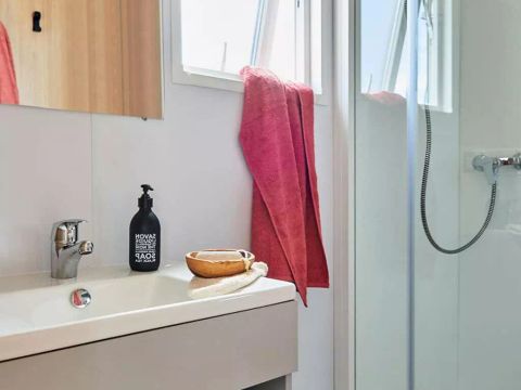 MOBILHOME 4 personnes - Cottage Socoa 3 Pièces 4 Personnes Climatisé + TV