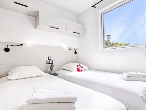 MOBILHOME 10 personnes - Cottage Ibardin 6 Pièces 10 Personnes Climatisé + TV